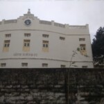 100+ Best Collection of Street Photos for Free Download 15 woman university building